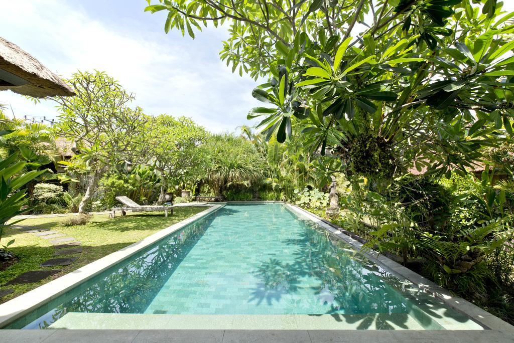 Bali Villa Aja Seminyak Exteriör bild