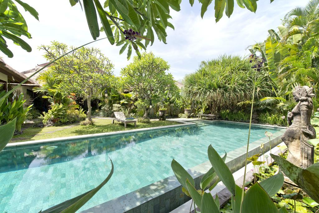 Bali Villa Aja Seminyak Exteriör bild