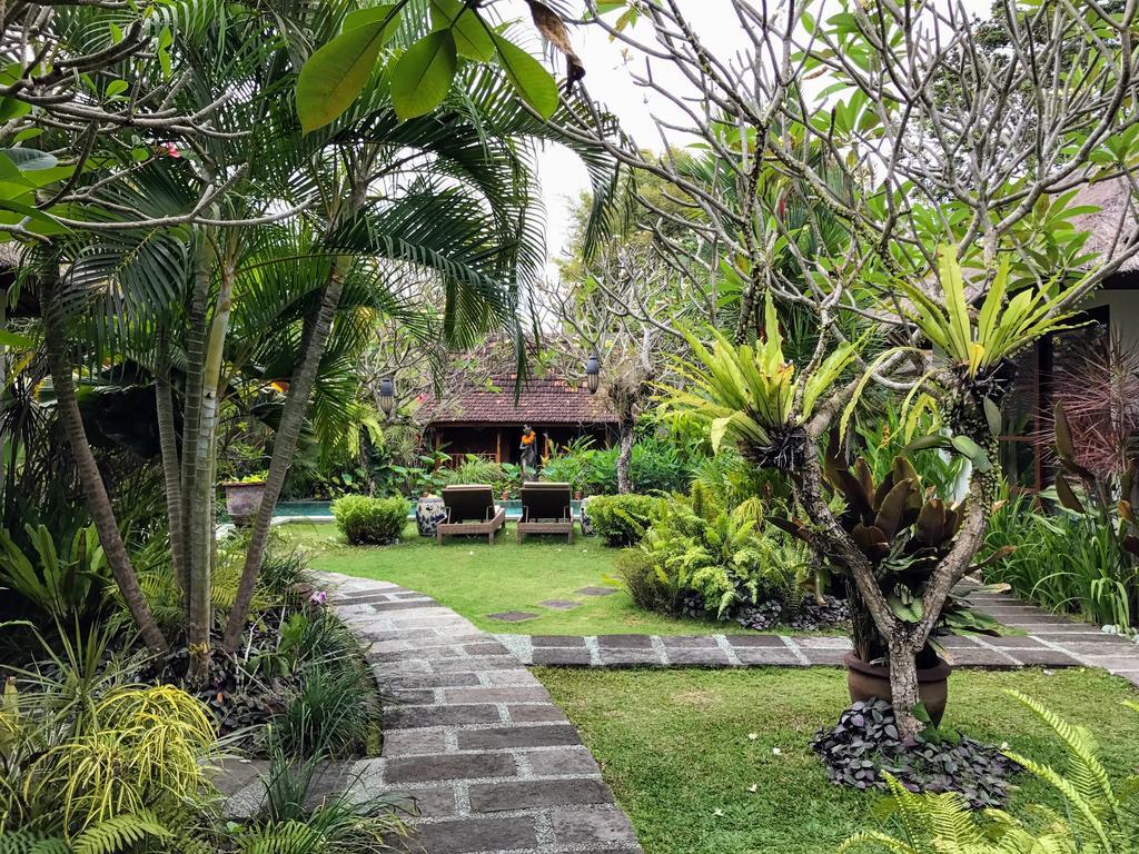 Bali Villa Aja Seminyak Exteriör bild
